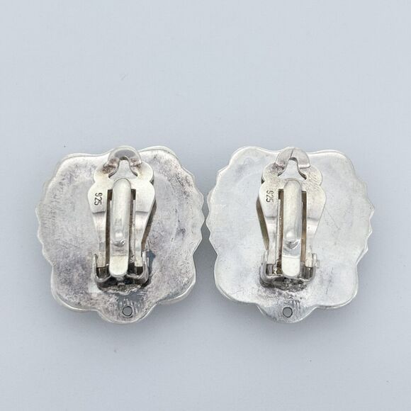 Vintage Southwest Sterling Silver Hand Tooled Black Onyx Heart Clip On Earrings - Picture 2 of 5